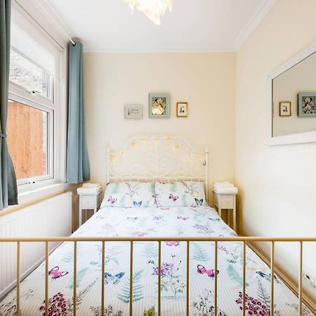 Bikki Apartments - 2 Bedroom Harrow Luaran gambar