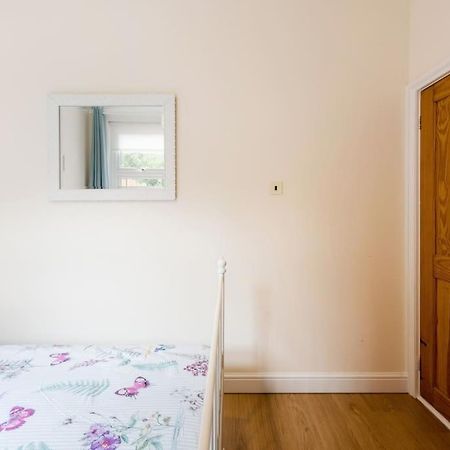 Bikki Apartments - 2 Bedroom Harrow Luaran gambar