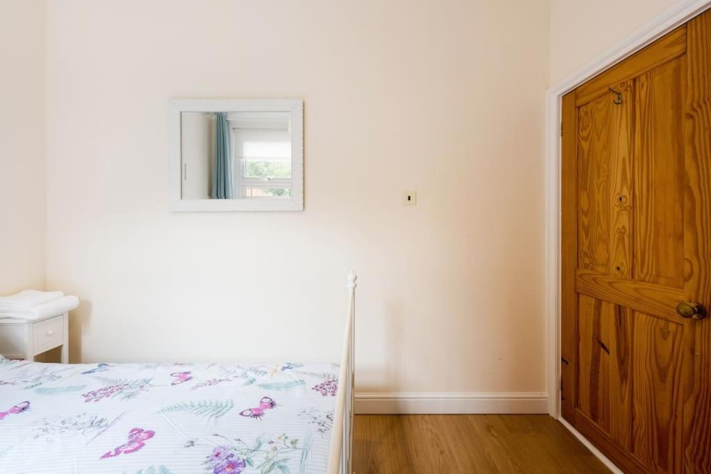 Bikki Apartments - 2 Bedroom Harrow Luaran gambar